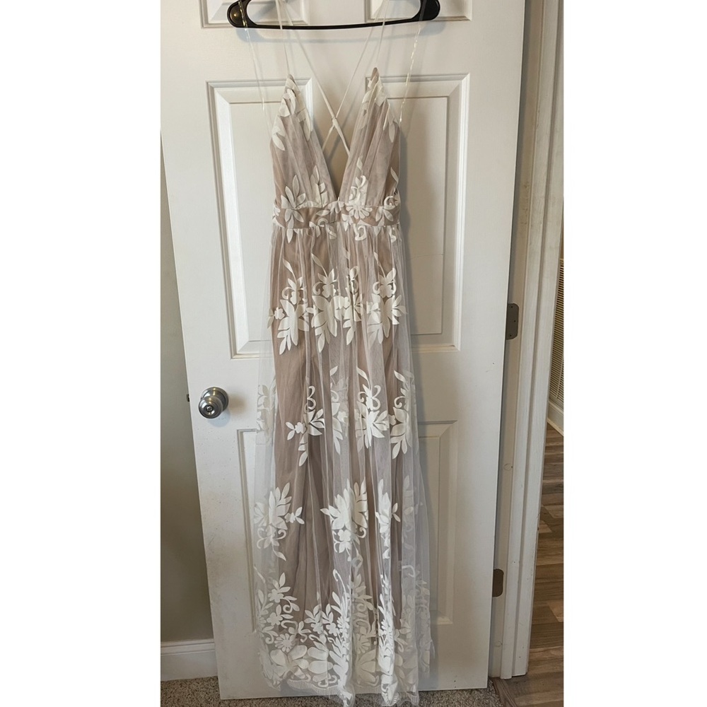 Elegant Floral Maxi Dress